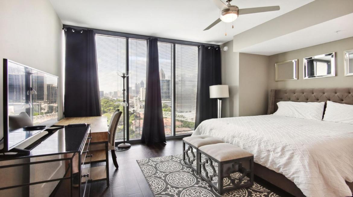 Piedmont Park 3 Bdrm With Views *